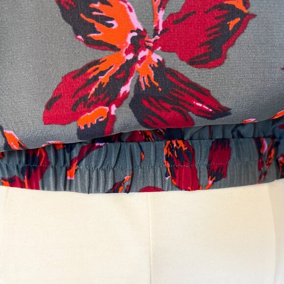 Madewell Silk Floral Tie Neck Faux Wrap Top in Bridgette Architect Green Small - Picture 7 of 10